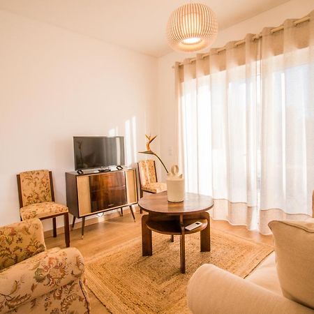 188 Apartments - Estrelicia - Pool And Balcony Cascais Buitenkant foto