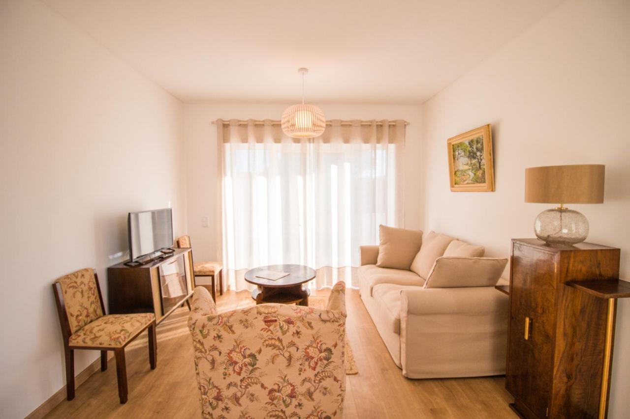 188 Apartments - Estrelicia - Pool And Balcony Cascais Buitenkant foto