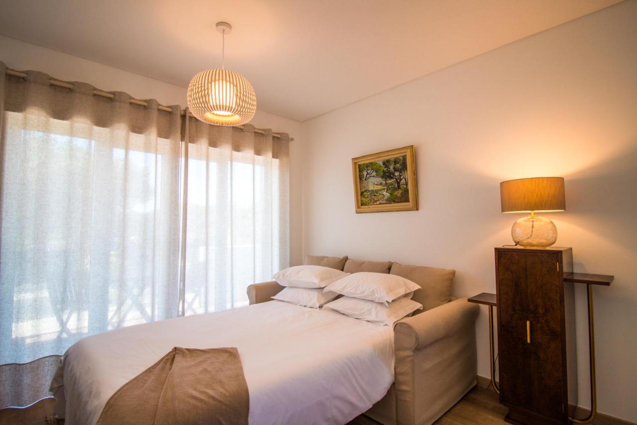 188 Apartments - Estrelicia - Pool And Balcony Cascais Buitenkant foto
